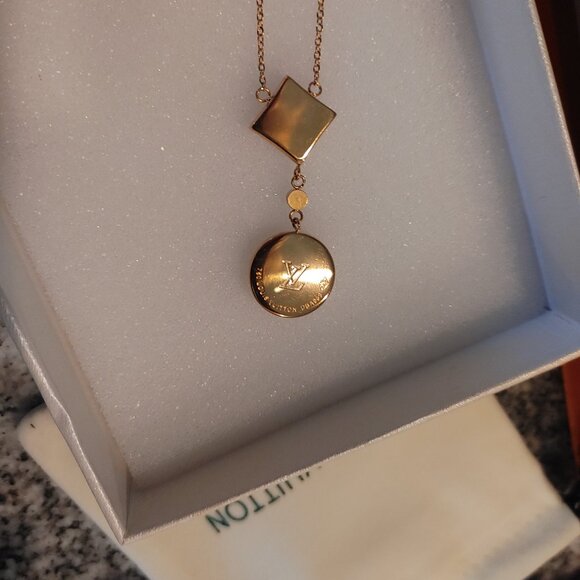 Louis Vuitton necklace with box and bag LE 0115 - Picture 7 of 17